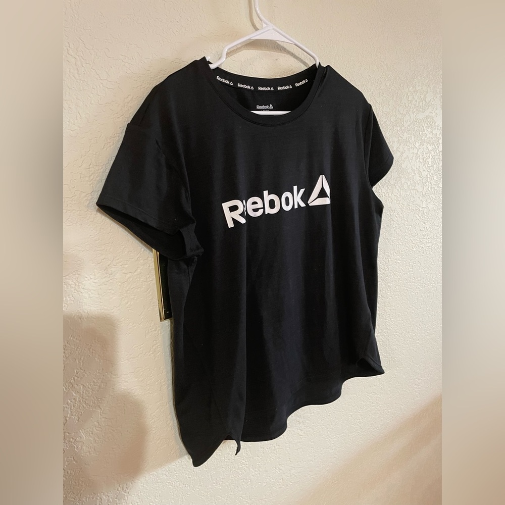 Reebok T